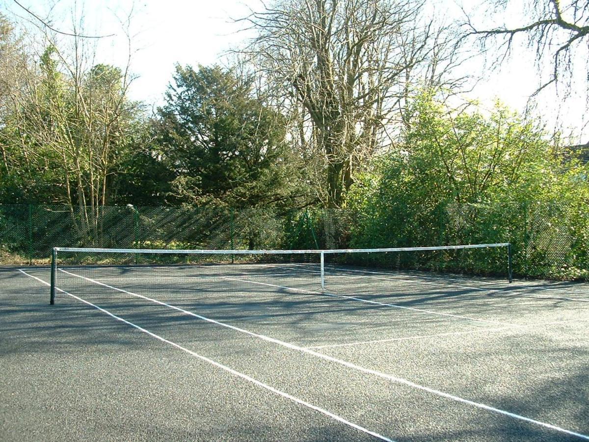 Oak Lodge Llanteg Luaran gambar